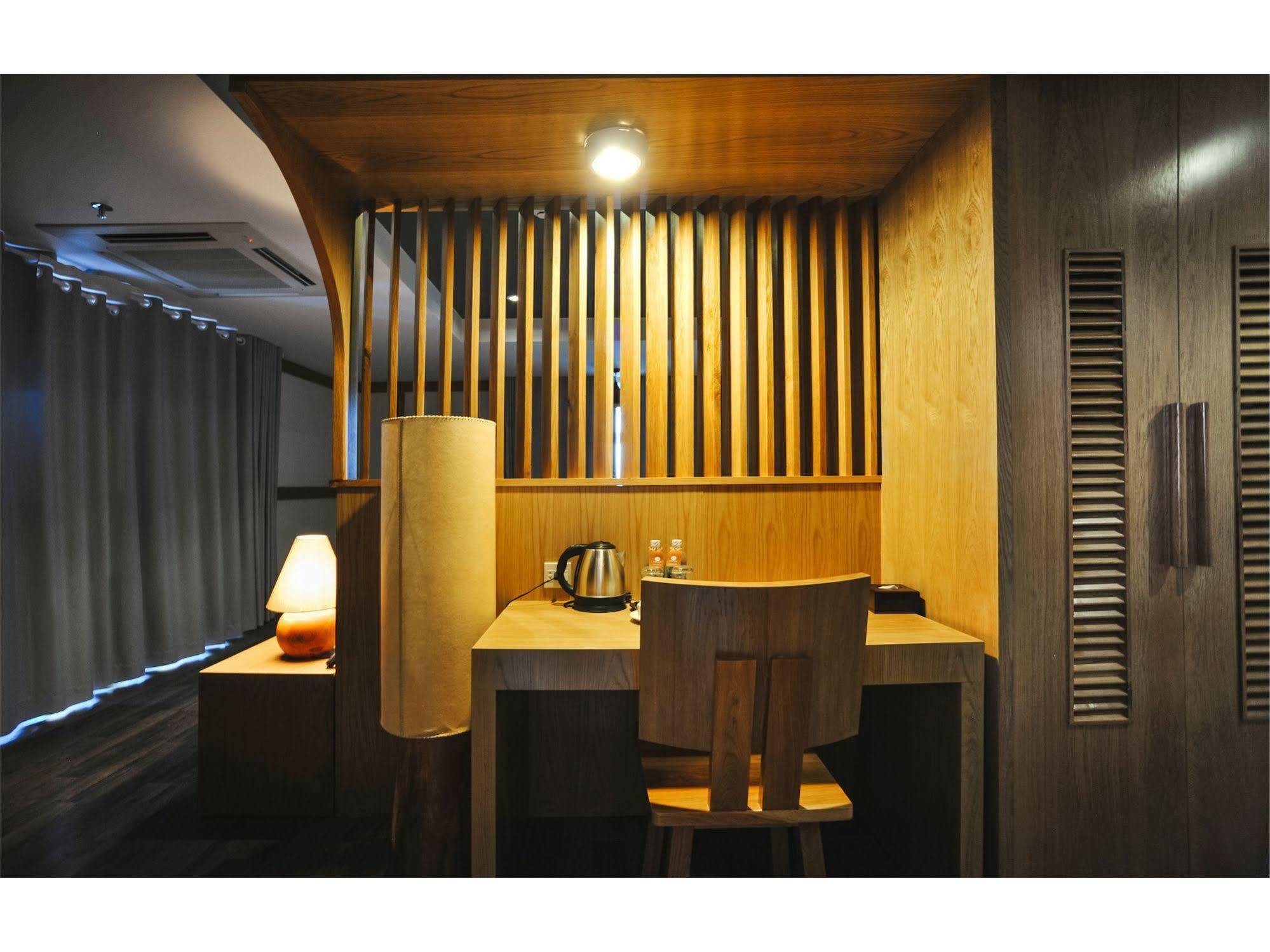 Seasing Boutique Hotel Нячанг Экстерьер фото